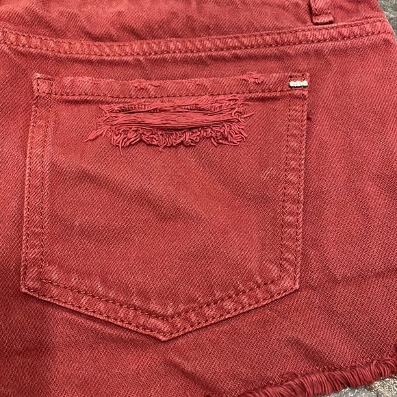 Garage, rusty red, booty shorts - Picture 6 of 10